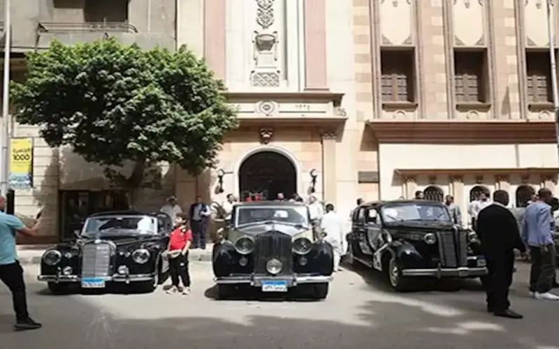 60 سيارة كلاسيكية تجوب شوارع القاهرة احتفالًا بمرور 102 عام على النادي